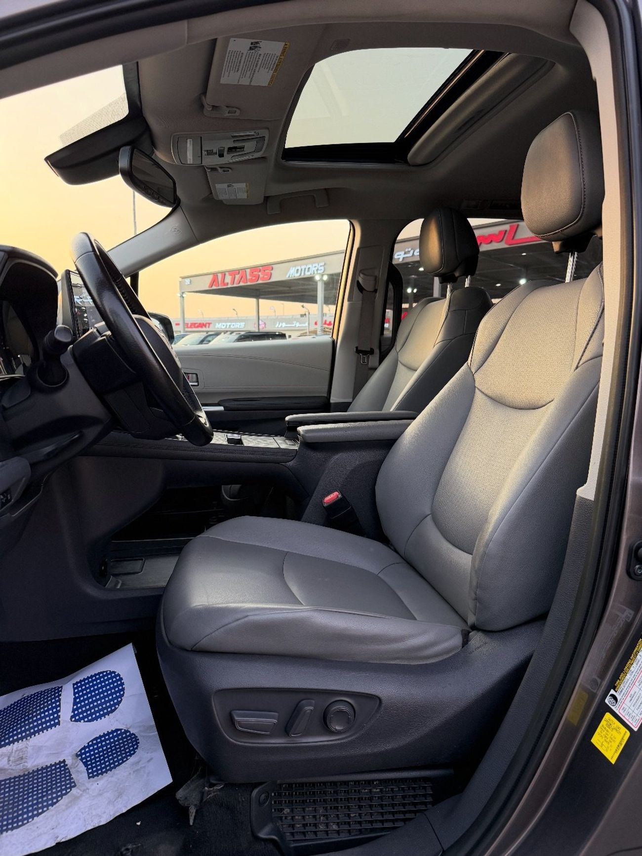 تويوتا سيينا 2021 TOYOTA SIENNA XLE HYBRID FULL OPTIONS IMPORTED FROM USA