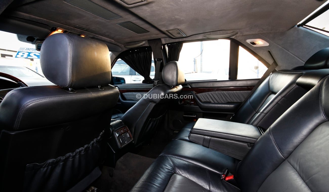 مرسيدس بنز S 600 L