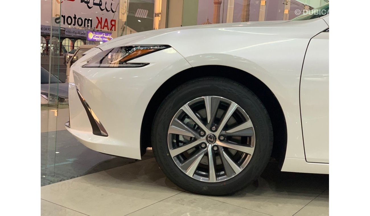 Lexus ES350 V6 MY2020 ( Warranty 7 Years / Service Contract )