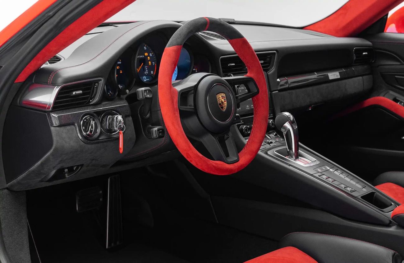 بورش 911 3.8L F6 Twin-Turbocharged Engine