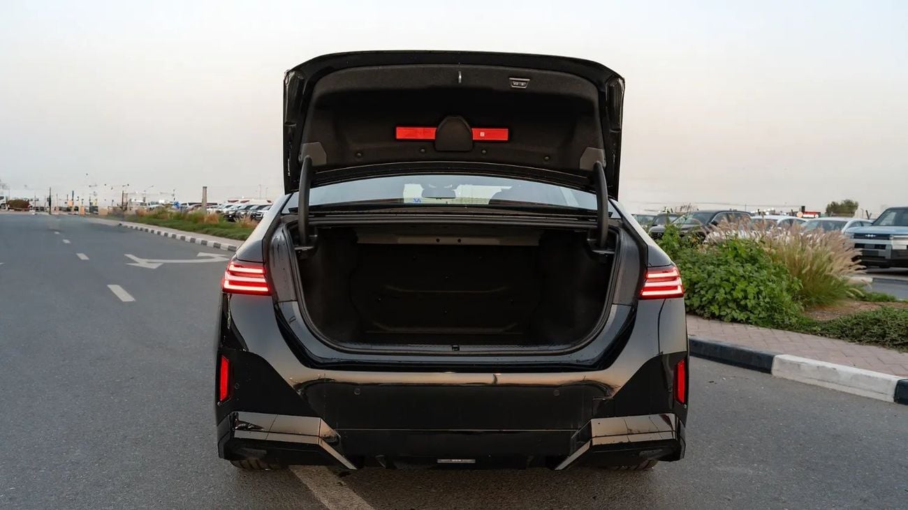 بي أم دبليو 525i 2026 | BMW 5 SERIES 525LI M SPORT [ EXPORT ONLY ]