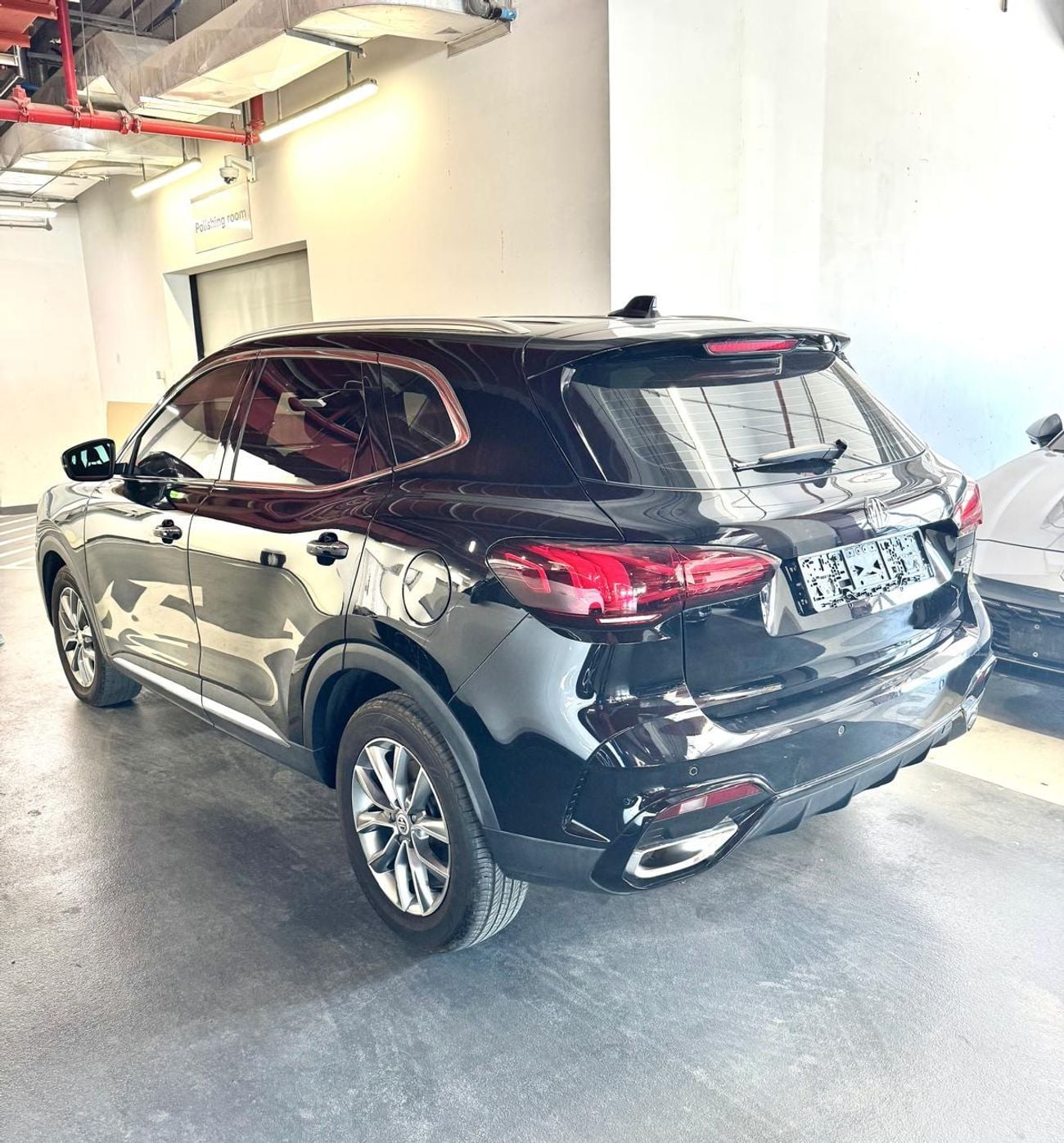 MG HS