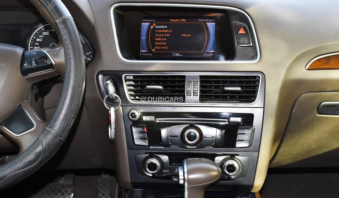 أودي Q5 موديل 2016 صبغ وكالة 4 سلندر مثبت سرعة تحكم شاشة جناح خلفى بحالة ممتازة لاتحتاج لأى مصاريف