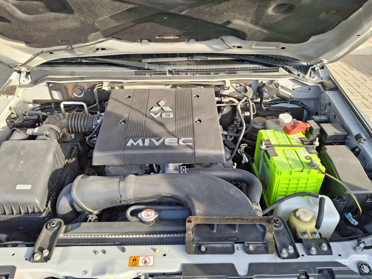 Mitsubishi Pajero GLS Highline 3.8L (274 HP) GLS HIGHLINE 3.8 | Zero Down Payment | Home Test Drive