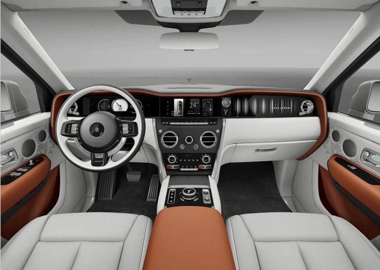 Rolls Royce Cullinan STD In LHD