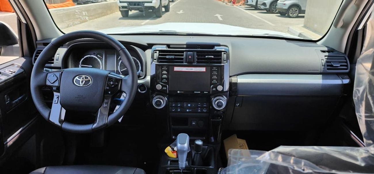 تويوتا Runner4 TOYOTA 4RUNNER TRD OFFROAD 2024
