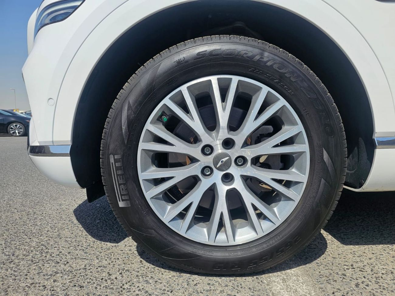 جينيسس GV80 Prestige 2.5L RWD