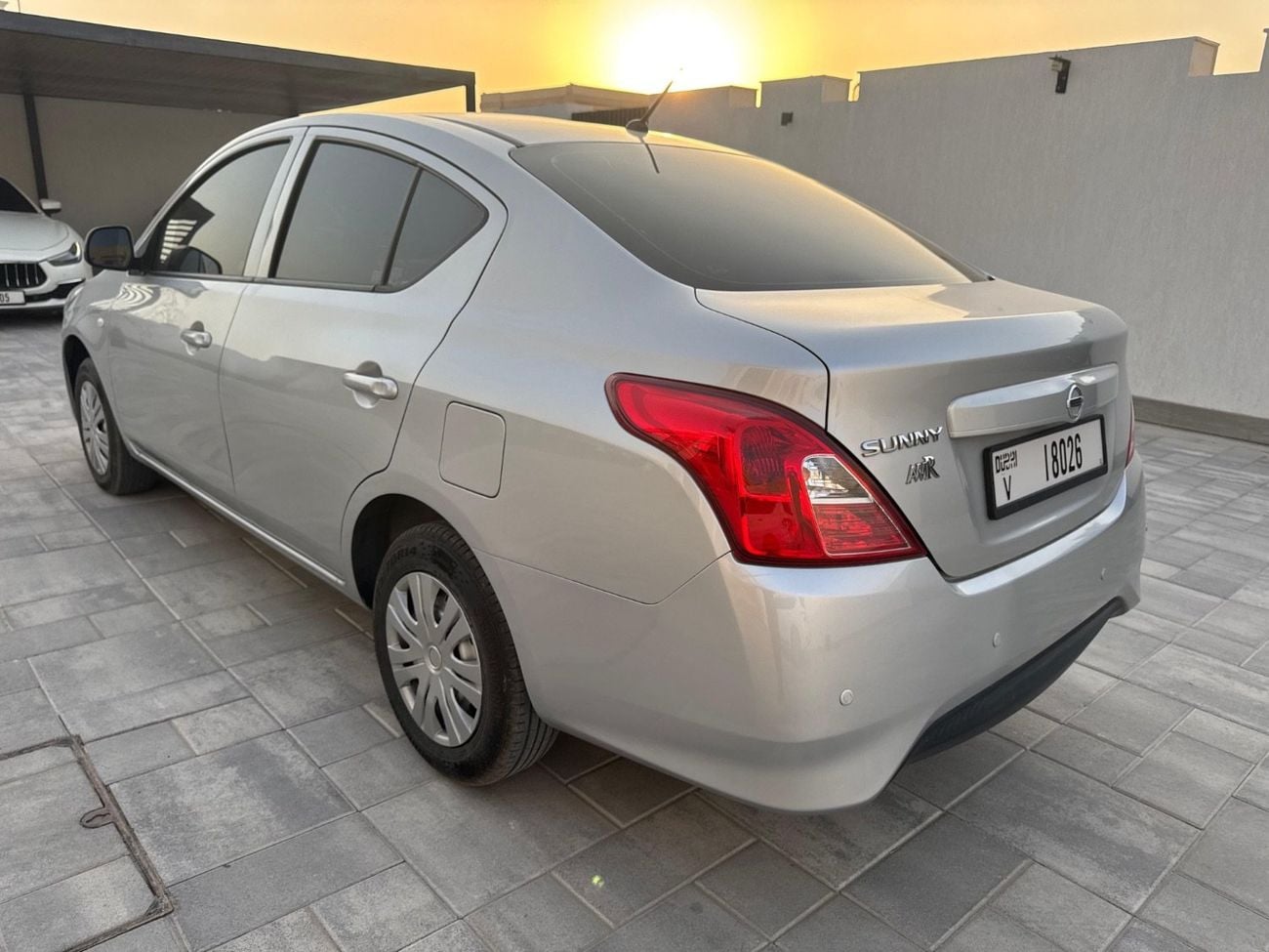 Nissan Sunny
