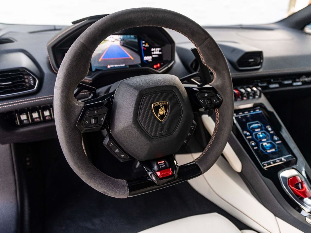 Lamborghini Huracan EVO Coupe