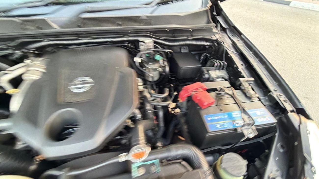 Nissan Navara DOUBLE CAB | NUDGE BAR | AWNING CAMPING TENT | AUTO | 2.3L DIESEL | RHD