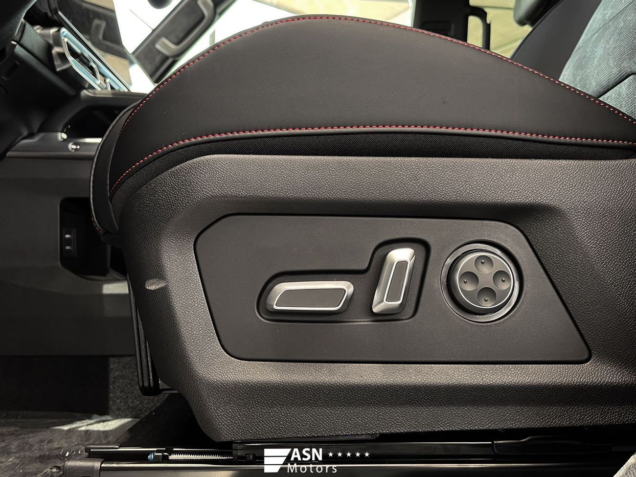 Jetour T2 Luxury 2.0 Conquest Pro 2025 (Export Only)