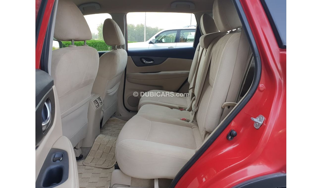 Nissan XTrail Nissan X-Trail GCC 2015 // 4X4 // Perfect condition // Accident Free