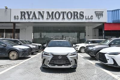 Lexus NX 350h Luxury 2.5L Hybrid AWD 2.5L Hybrid AWD, Color Sonic Titanium