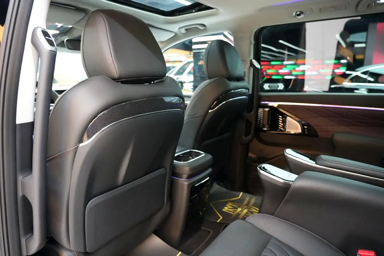 جي إي سي M8 2.0T GT GT | GCC 0km | 5 Years Agency Warranty