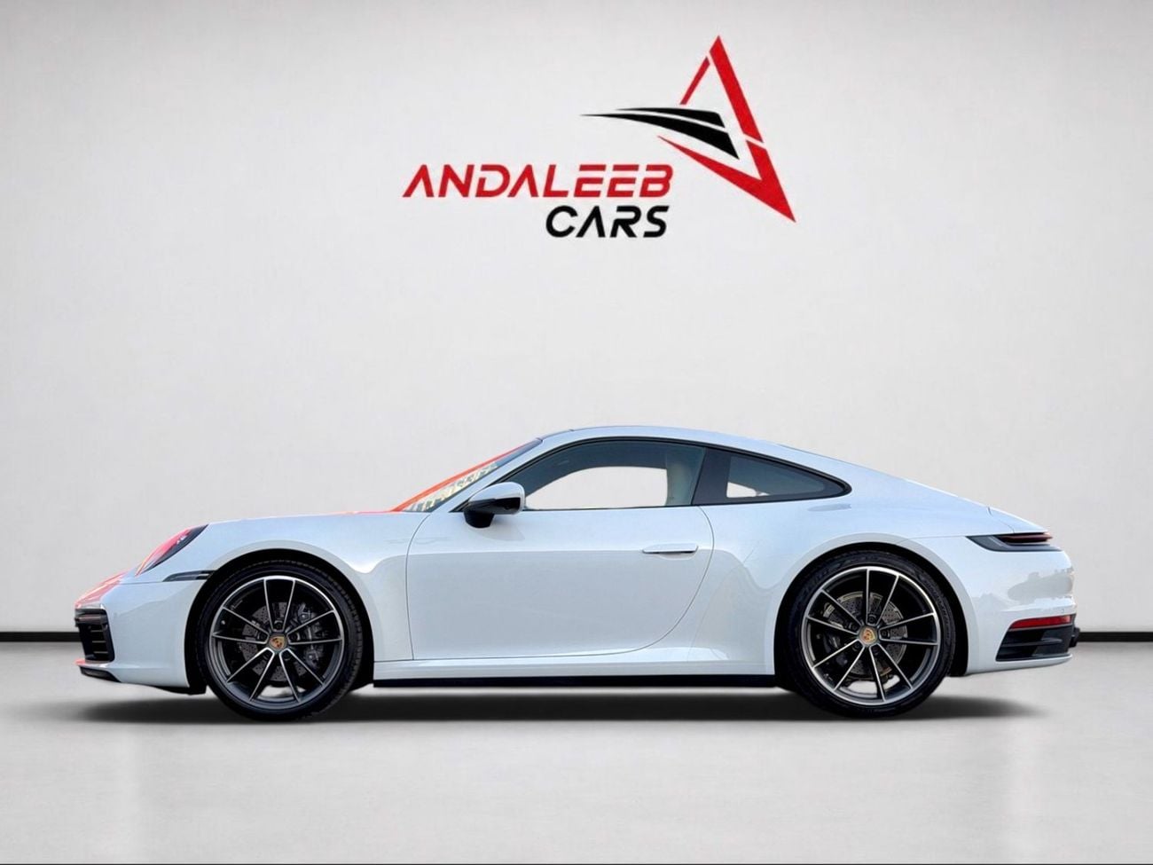 بورش 911 CARRERA 4 AL NABOODAH WARRANTY | FULL SERVICE HISTORY | PORSCHE 911 CARRERA 4
