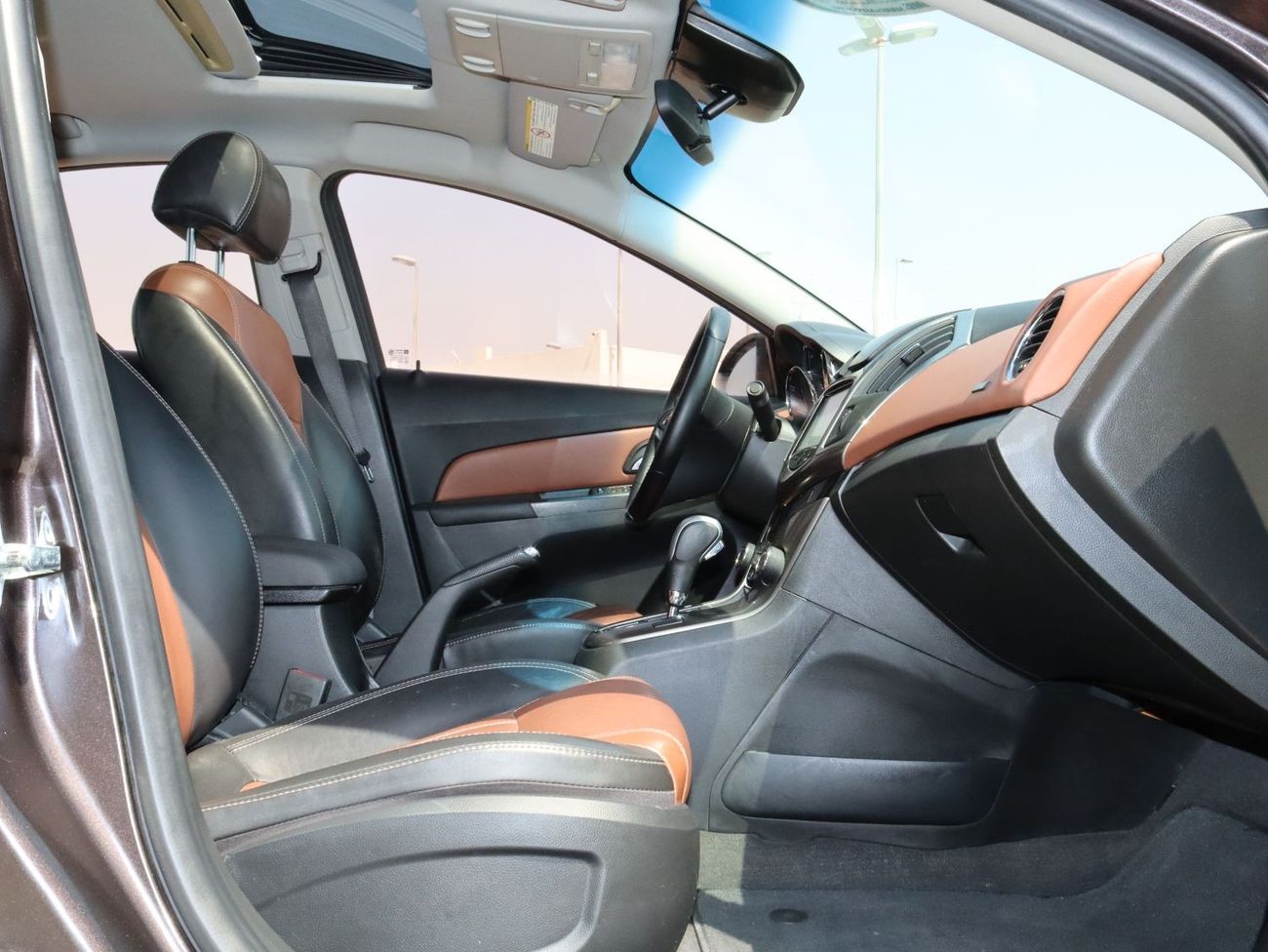 Chevrolet Cruze LT Chevrolet Cruze 2016 GCC full option in excellent condition without accidents