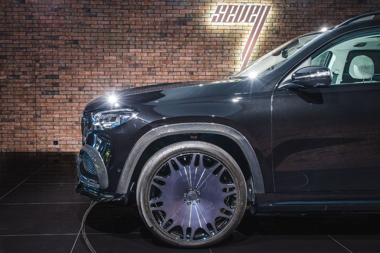 Mercedes-Benz GLS 600 E-Active Body Control + R24 Wheels + Burmester 3D + 4 seats + Coolbox + Rear displays