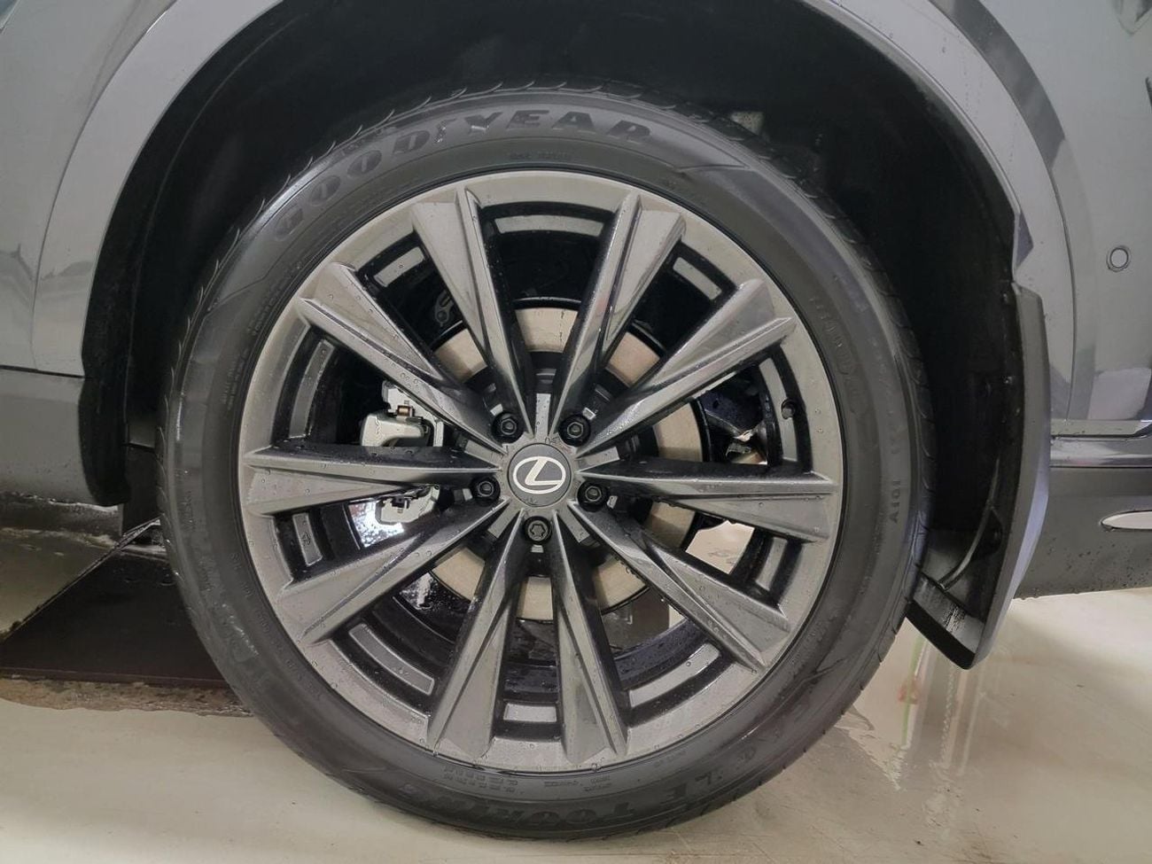 لكزس RX 350 F-SPORT