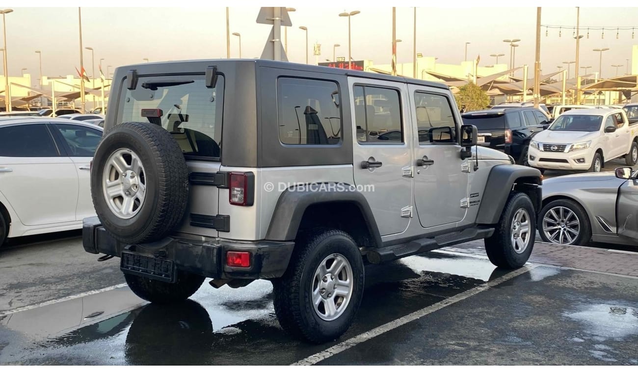 Used Jeep Wrangler original paint 2008 for sale in Sharjah 599678
