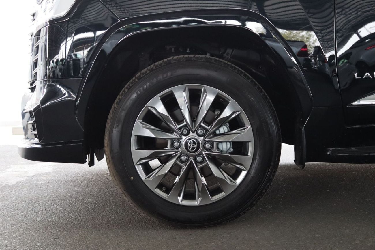Toyota Land Cruiser 2025 LAND CRUISER 300 4.0 V6 VXE.s RADAR **EXPORT ONLY**التصدير فقط خارج الخليج***