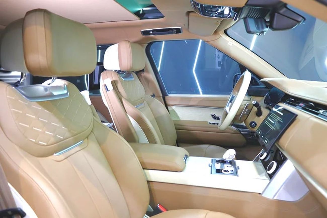 لاند روفر رينج روفر Vogue SV LWB P530, Executive Class Rear Seats, Al Tayer Warranty + Service!!