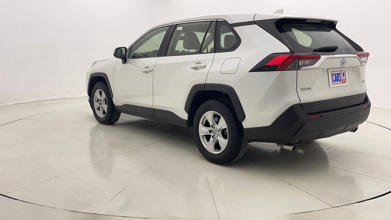 تويوتا راف ٤ EX 2.5 | بدون دفعة مقدمة | اختبار القيادة في المنزل