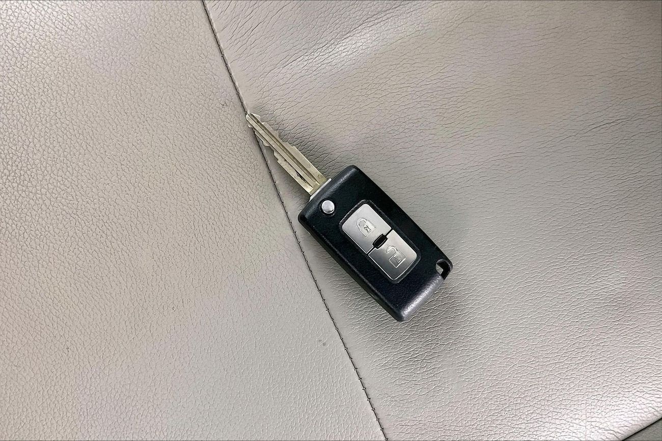 Mitsubishi Pajero GLS Highline | Carnival Sale • UP TO AED 20,000 OFF | Guaranteed Warranty | 0 Down Payment