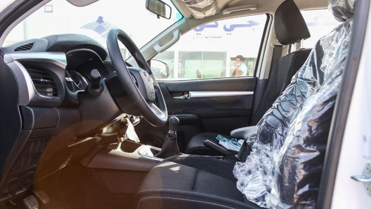 Toyota Hilux Toyota/HILUX D DC 4WD/00LV6 2.4L HIGH SPECS TURBO LV6 M T