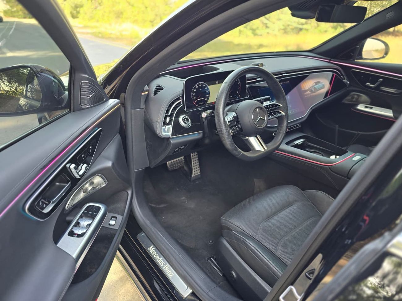 Mercedes-Benz E300 MERCEDES E-300 2024 // ORGINAL PAINT // LOW MILEAGE // PERFECT CONDITION // FULL OPITION