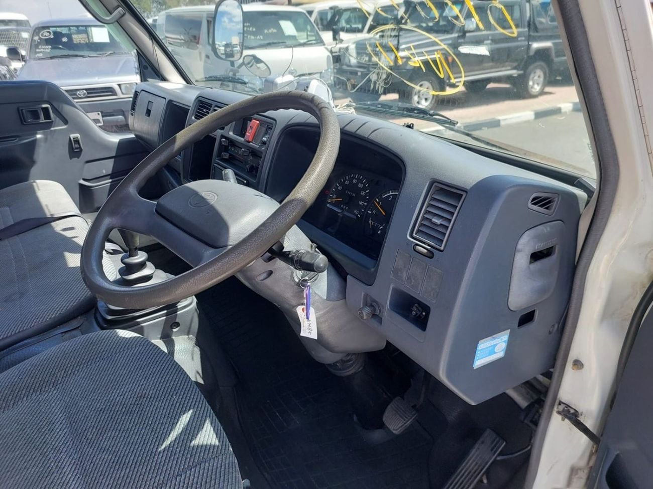 Toyota Toyoace TOYOTA TOYOACE TRUCK RHD 1997 MODEL 4.1 L DIESEL MANUAL(PM00934)