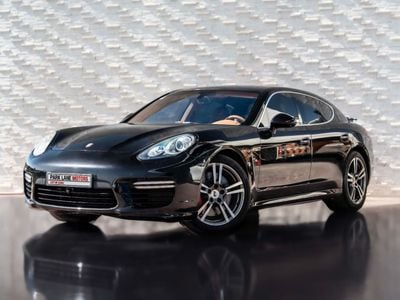 Porsche Panamera Turbo 4.8L (493 HP)