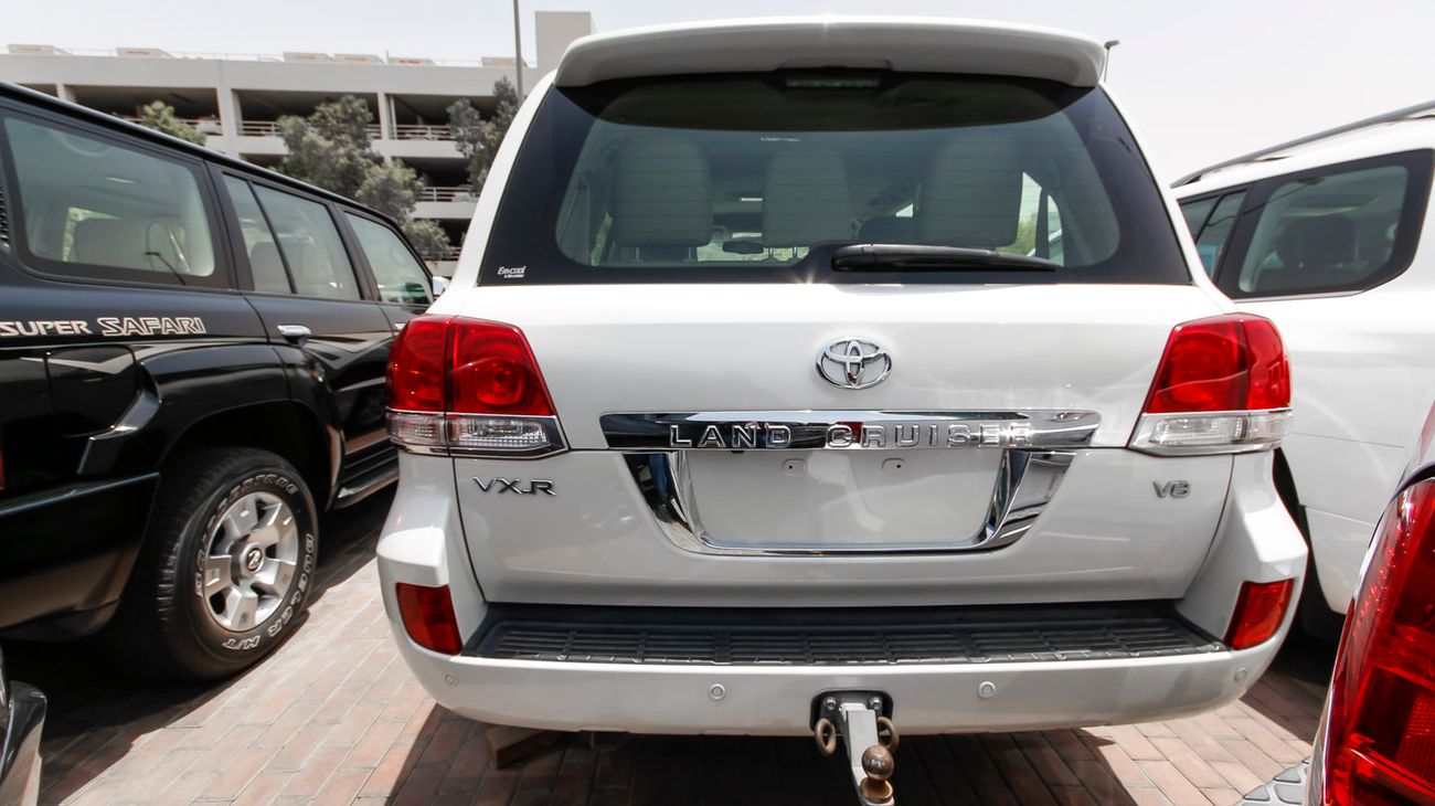 Toyota Land Cruiser VXR