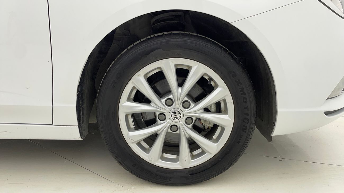 MG 5 STD 1.5 | Zero Down Payment | Free Home Test Drive