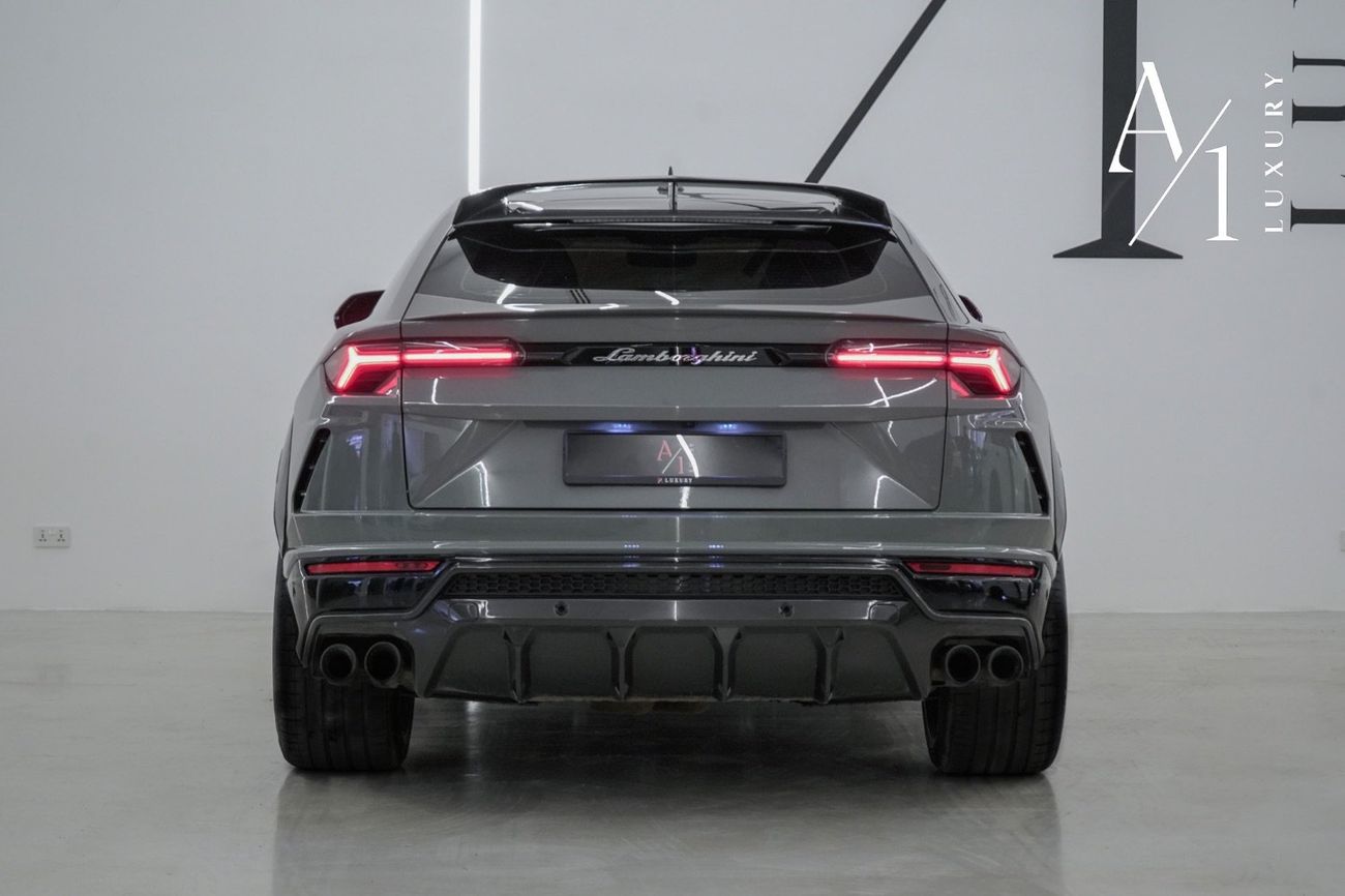 لامبورغيني اوروس 2022 Lamborghini Urus, Urban Kit Original, Excellent Condition, GCC Spec