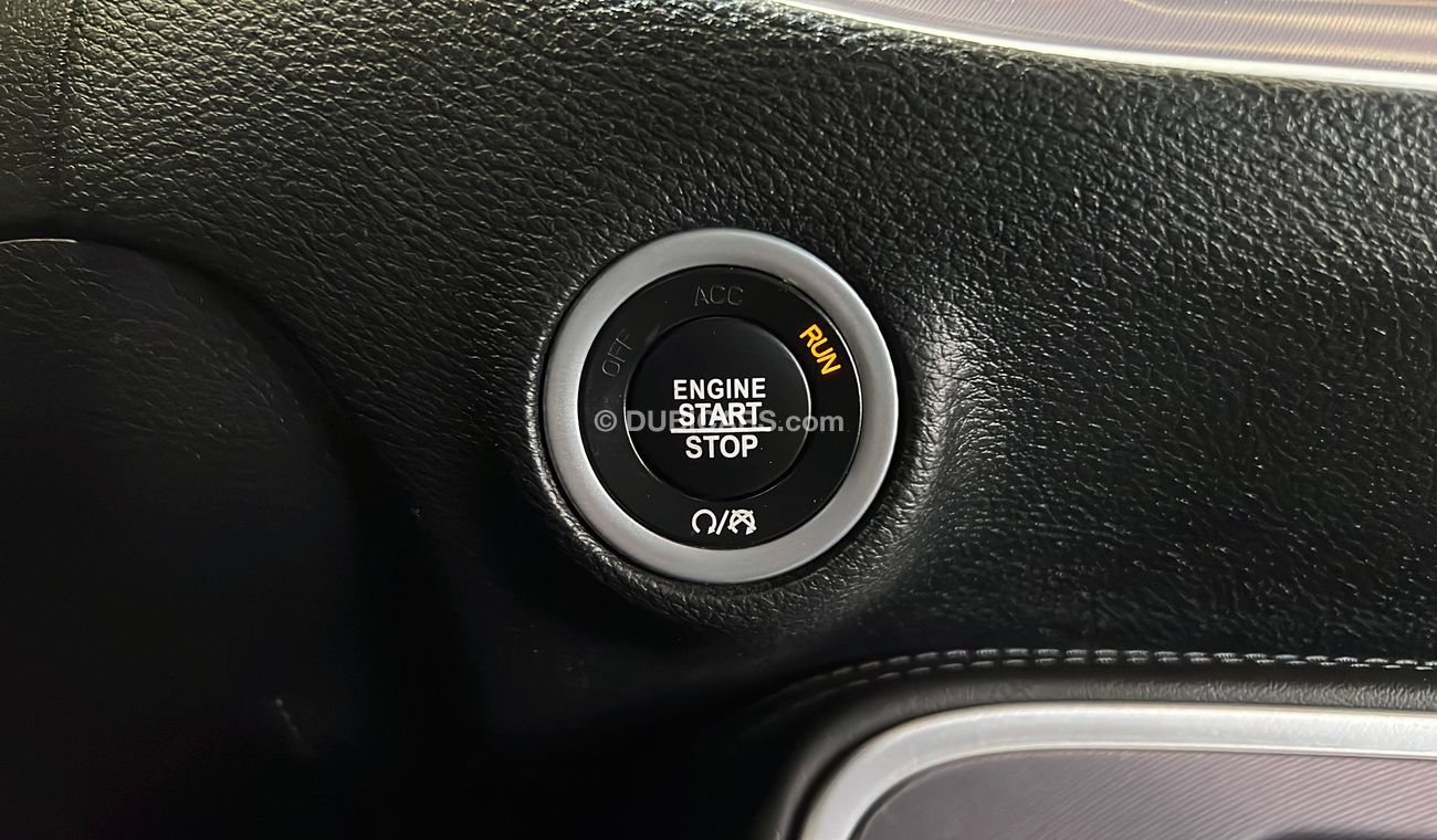 Dodge Challenger 3600