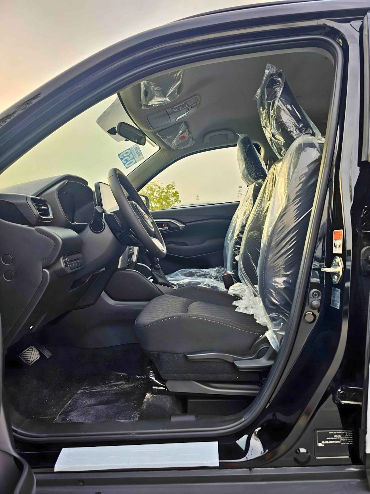 Toyota Urban Cruiser GLX NEODRIVE / 1.5L PETROL V4 / PUSH START / DVD+CAMERA (CODE # UB3)