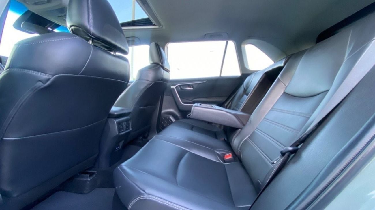 تويوتا راف ٤ XLE Hybrid, Premium, 2.5L, V4