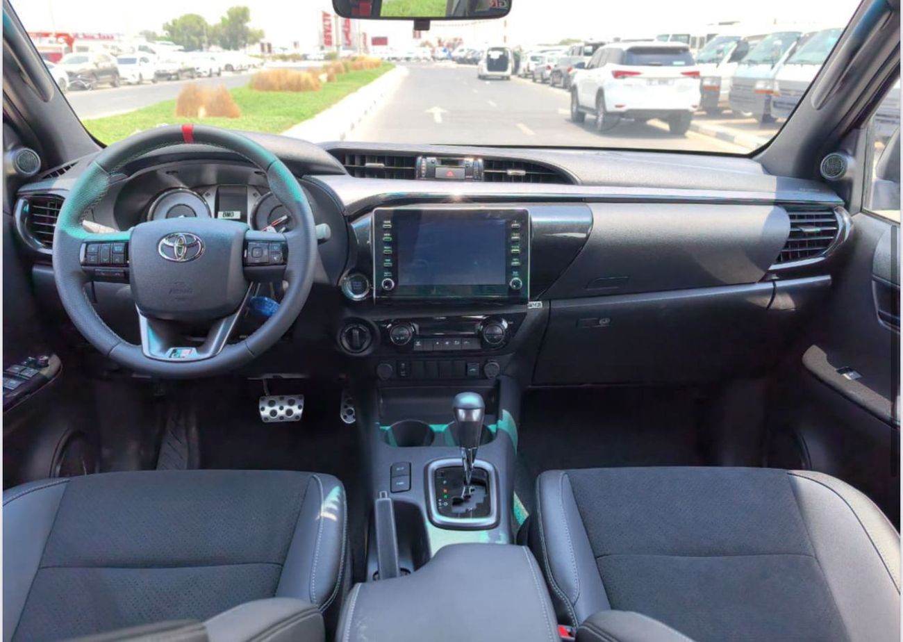 Toyota Hilux GR Sport 4.0L