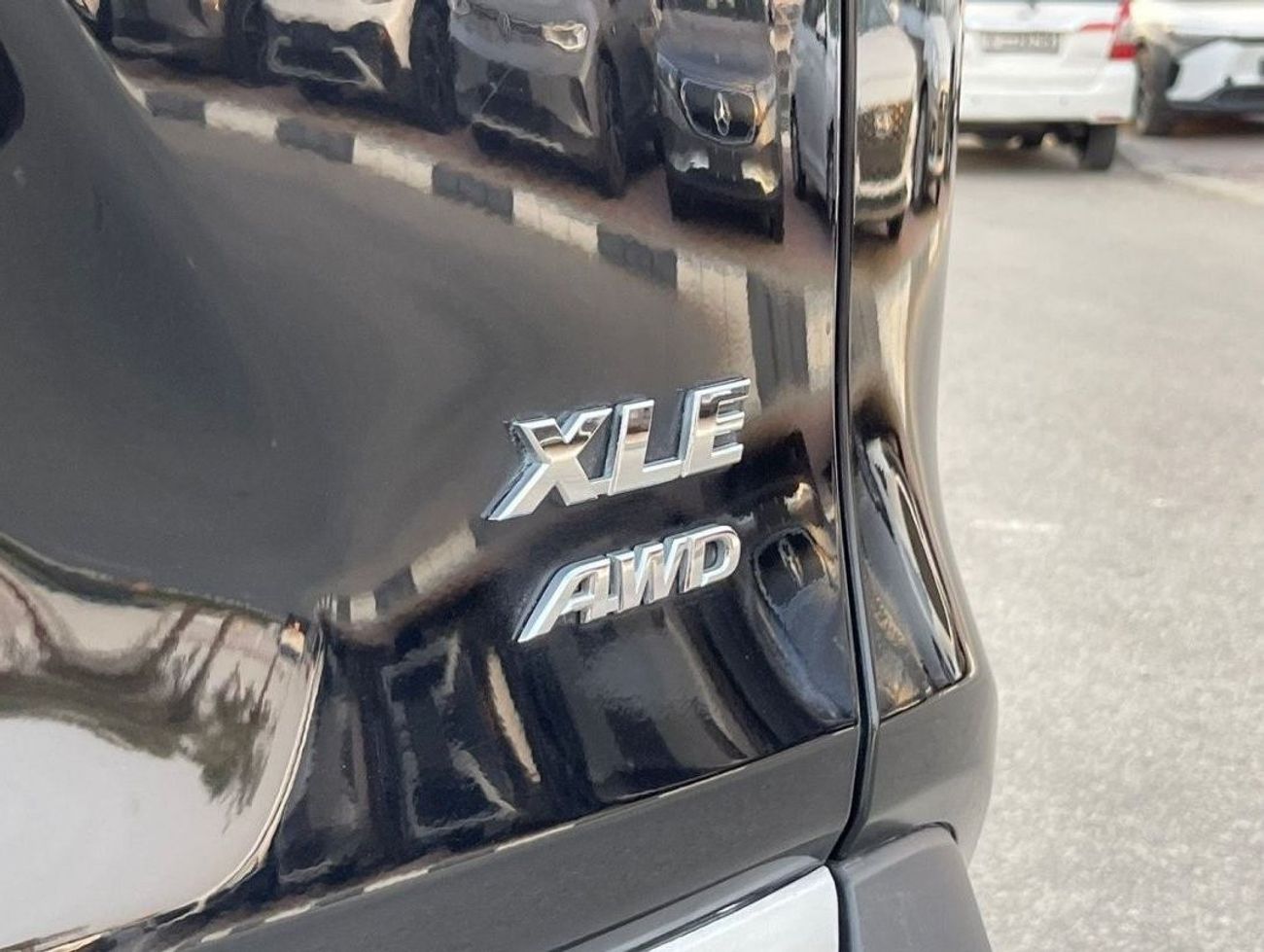 Toyota RAV4 2022 TOYOTA RAV4 XLE 4x4 IMPORTED FROM USA