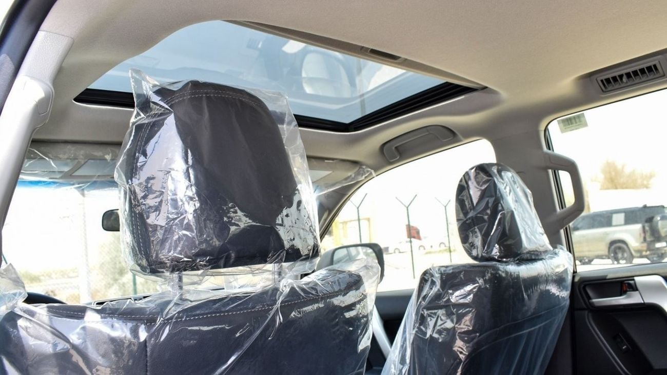 تويوتا برادو Toyota Prado VX 4.0l - A/T - 17" alloy - LED - Fog Lamp - Sunroof - Coolbox - Power Window - 7 Seate