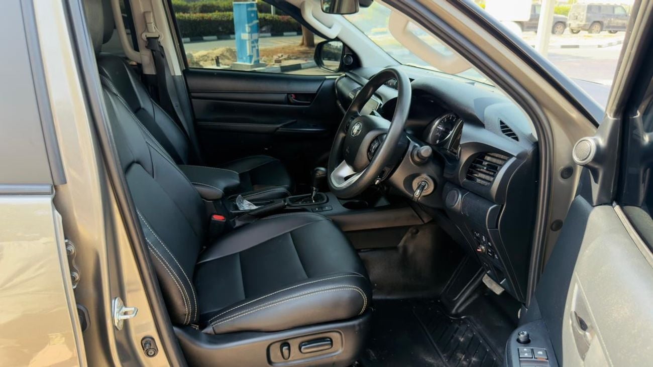 Toyota Hilux ADVENTURE GR kitt install