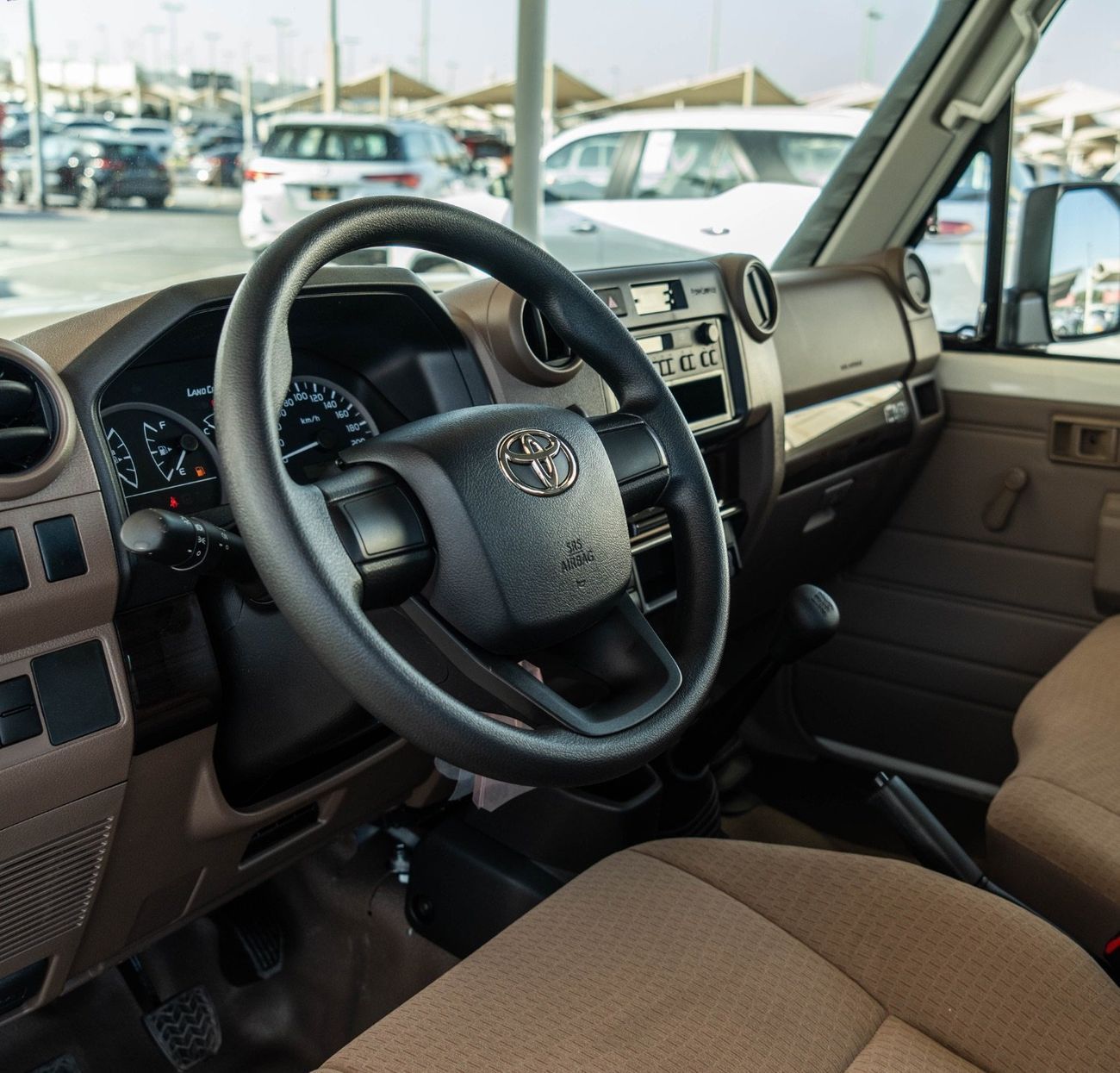 Toyota Land Cruiser Pick Up LX 79 2.8 Diesel || MT || 2025