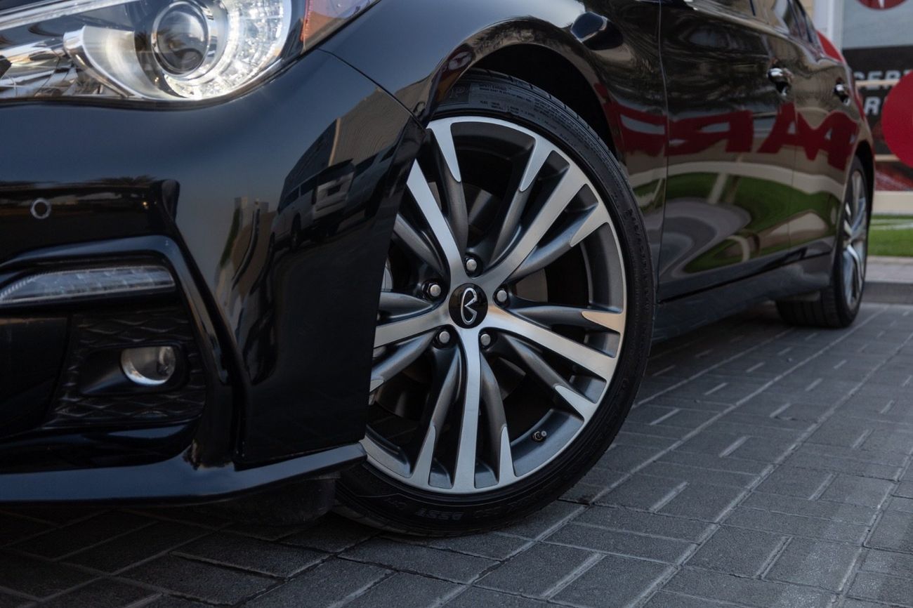 Infiniti Q50 3.0T Sport Black Edition