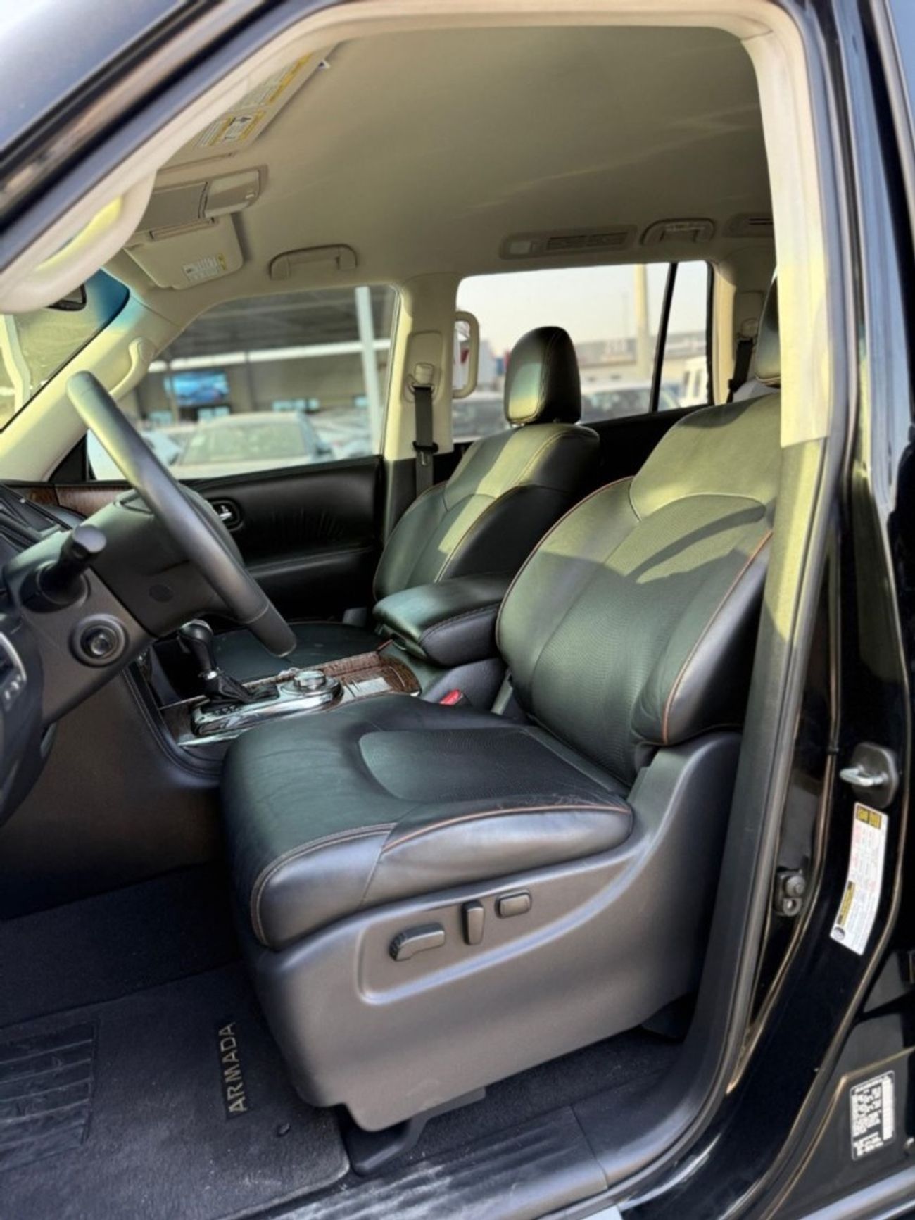 Nissan Armada SL 4WD