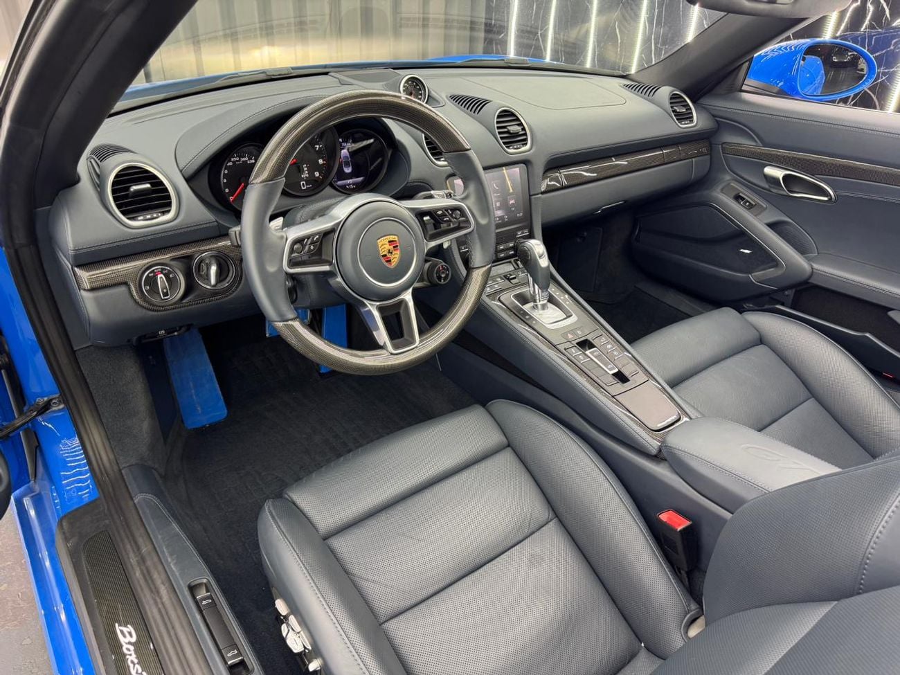 Porsche 718 Boxster GTS 4.0L A/T