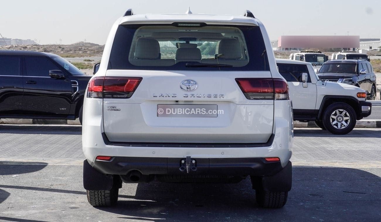 Toyota Land Cruiser GXR 3.5 L Twin turbo V6