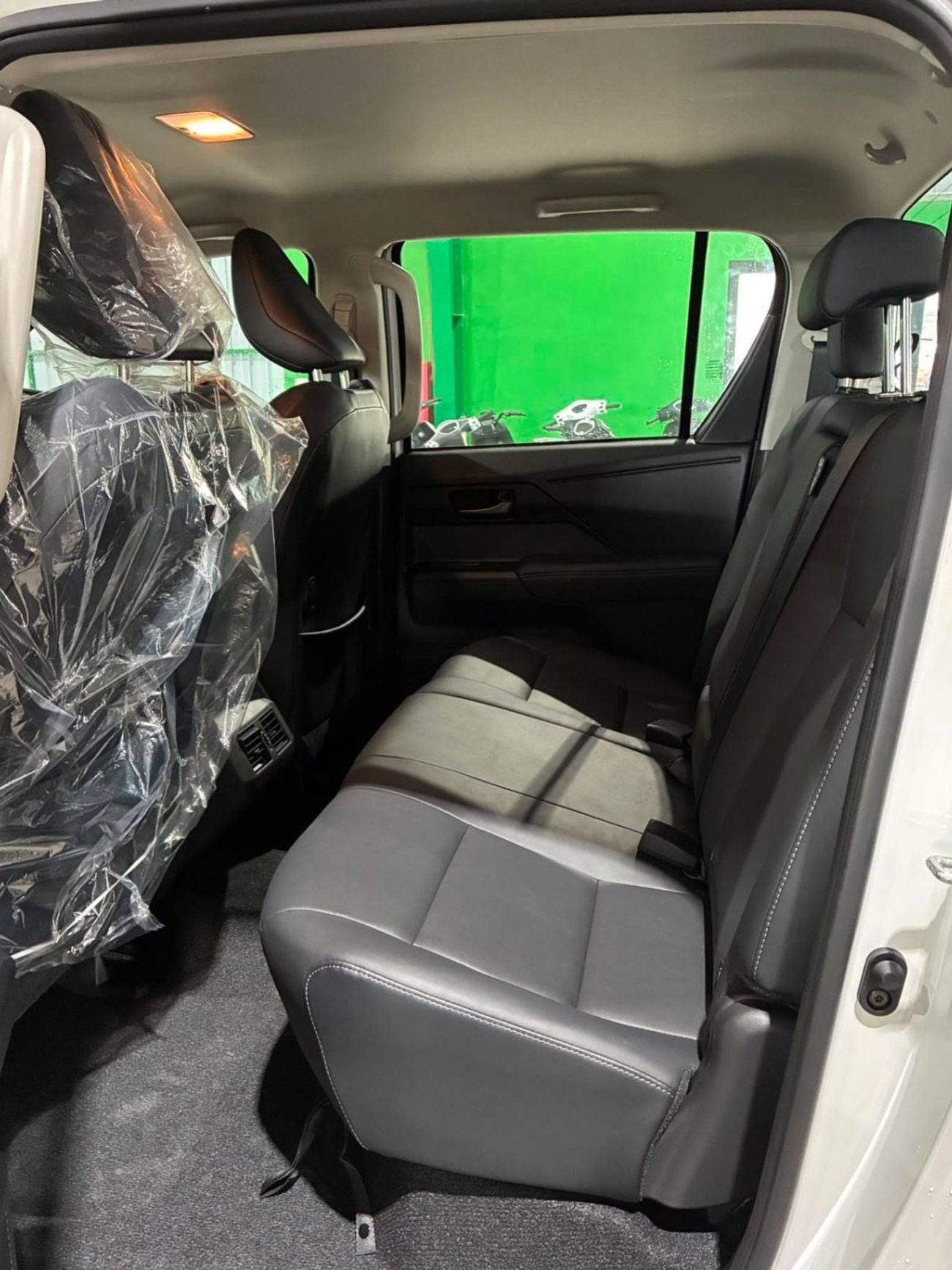 Toyota Hilux ADVENTURE 2.8 Full Option New Shape Brand New