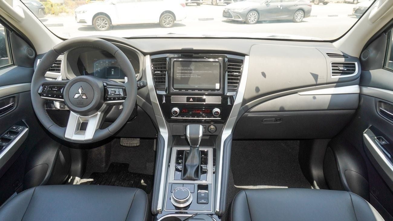 Mitsubishi Montero Sport Brand New Montero Sport HighLine 2025 Export 3.0L 4WD Petrol A/T|Black/Black|MONTEROSPORT-GLS-HL-25|