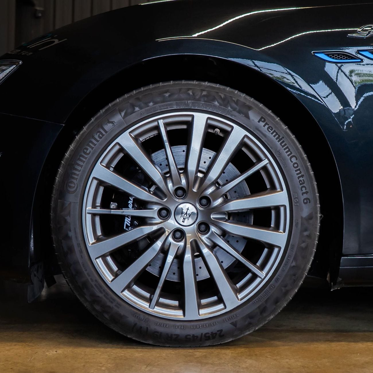 Maserati Ghibli AED 2,874 P.M • 0% Downpayment •  Maserati Ghibli GT Hybrid • 1 Year Warranty