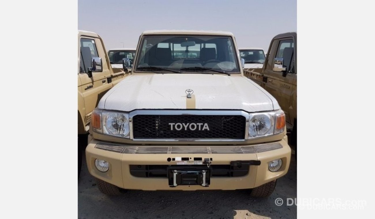 Toyota Land Cruiser Pick Up